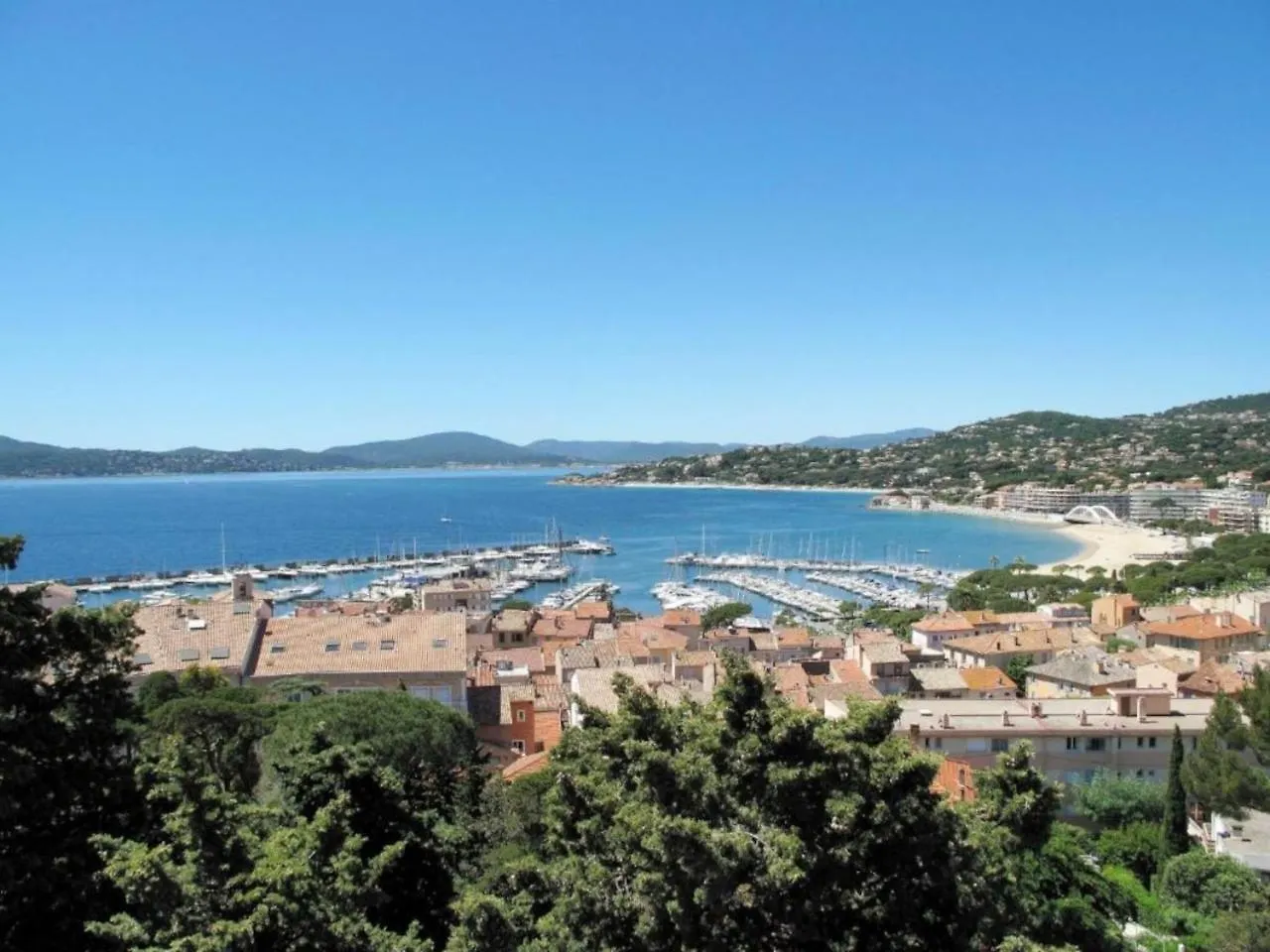 Villa Joli mazet clim vue St Tropez à Sainte-Maxime