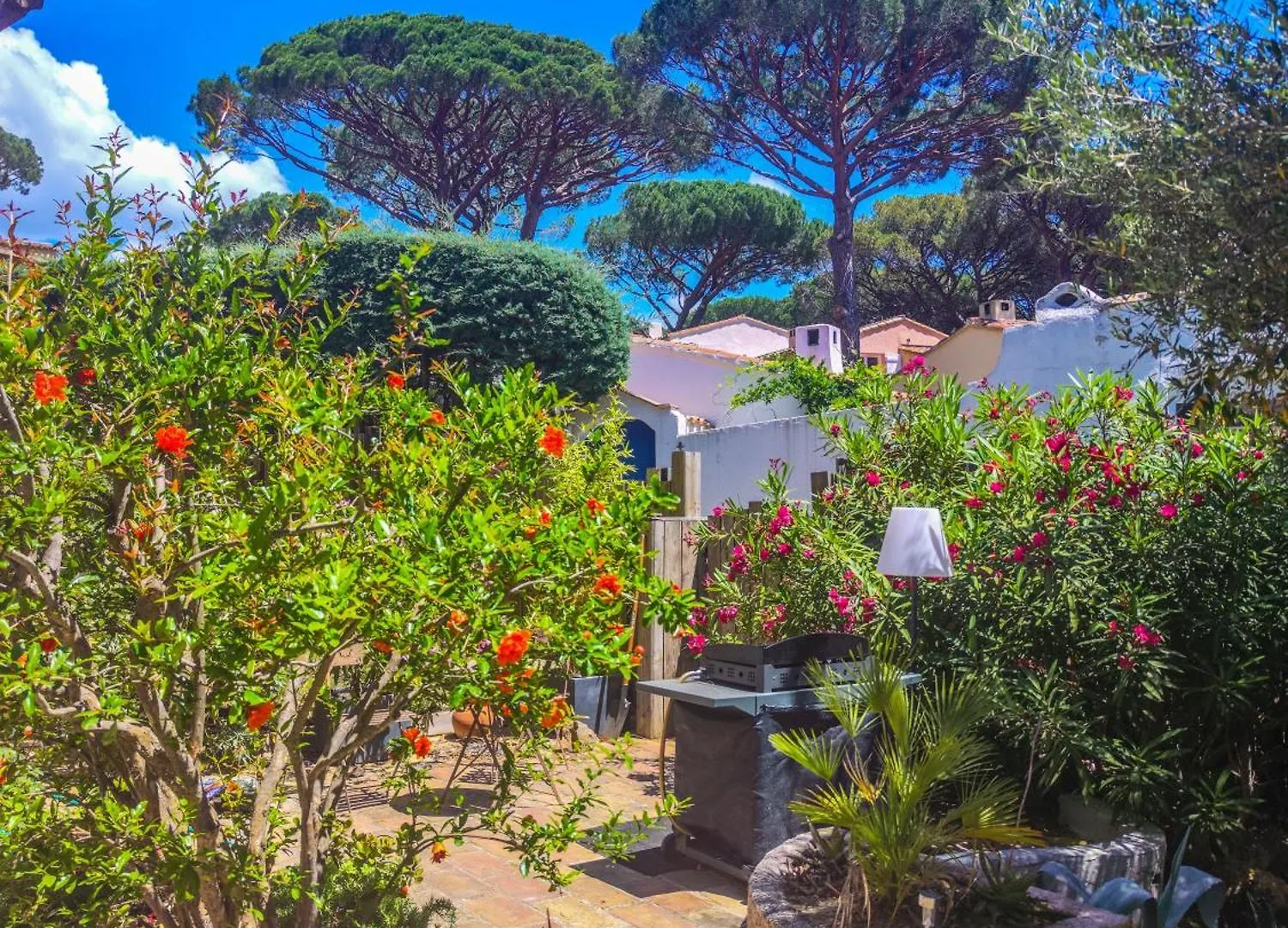 Villa Joli mazet clim vue St Tropez à Sainte-Maxime 0*,  France