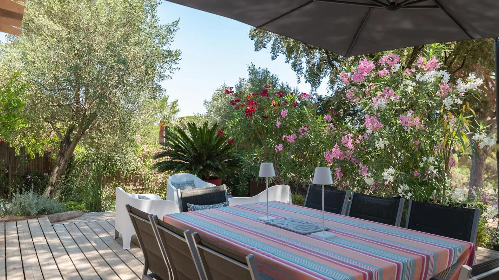 Villa Joli mazet clim vue St Tropez à Sainte-Maxime