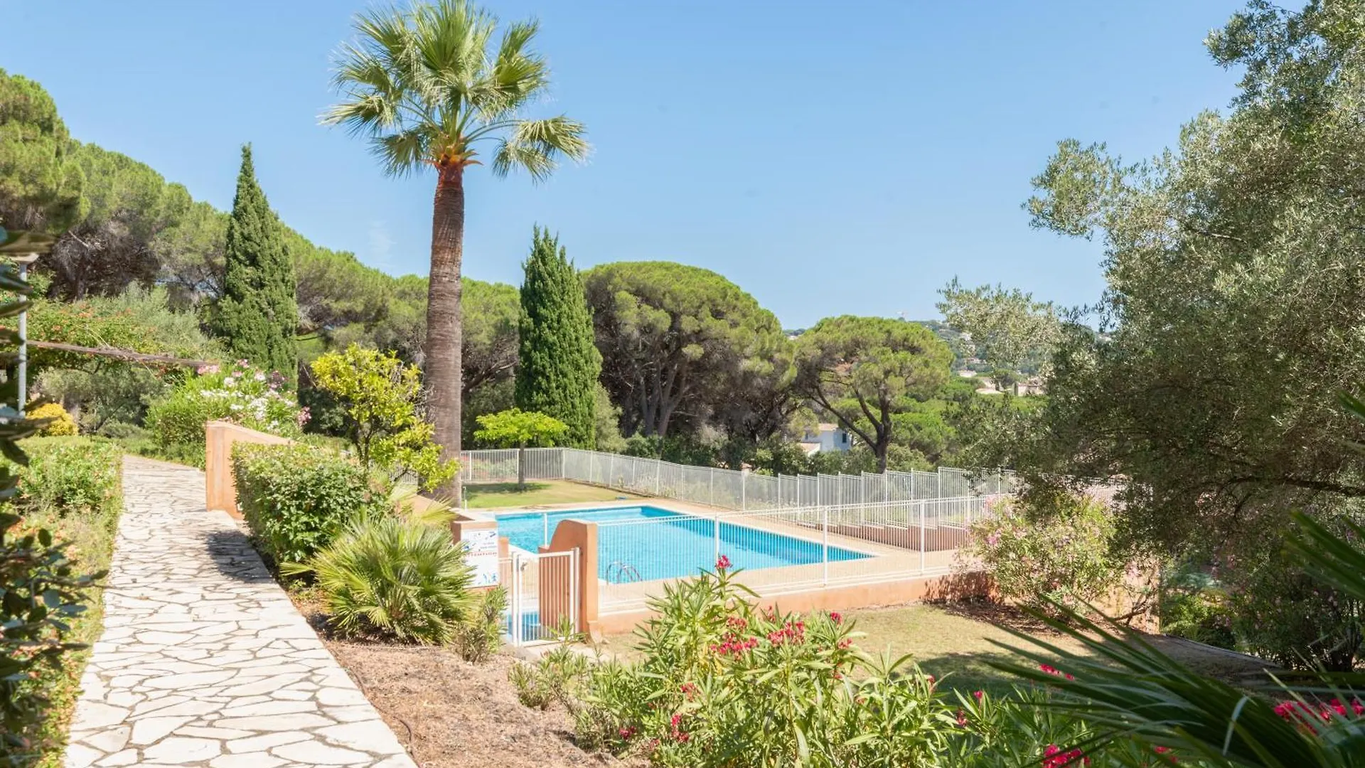 Villa Joli mazet clim vue St Tropez à Sainte-Maxime 0*,  France